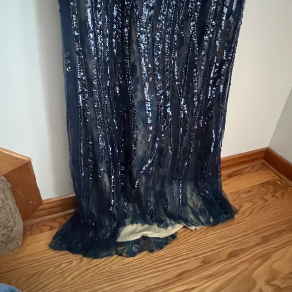 Tony Bowls Beaded Mermaid Evening Gown - Picture 5 of 14